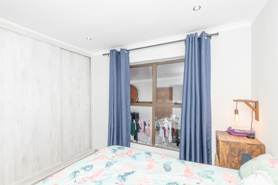 2 Bedroom Property for Sale in Zoo Park Western Cape